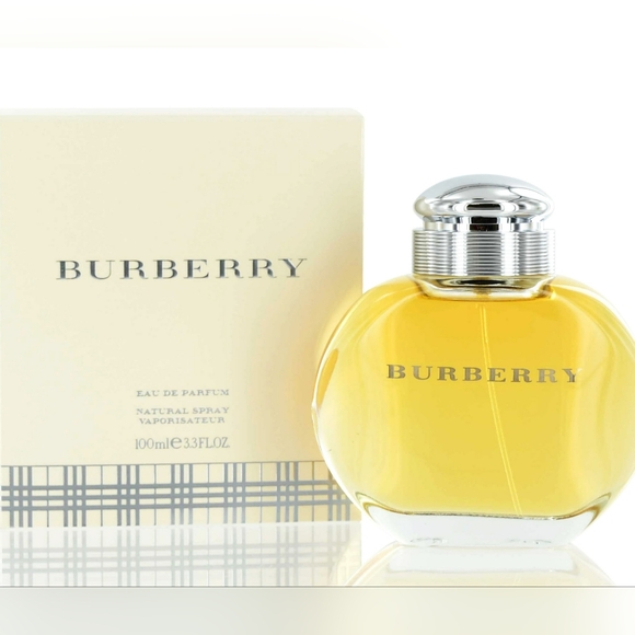 Burberry - Picture 2 of 4